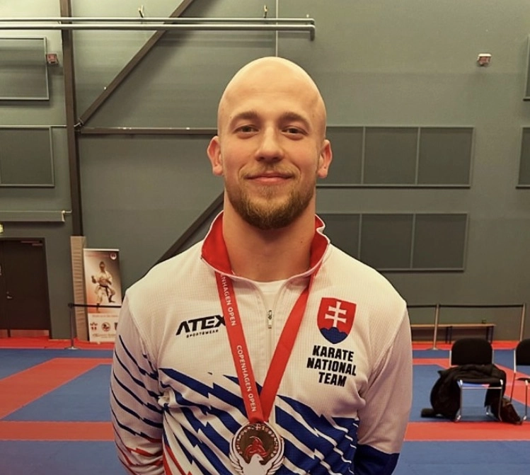 Bežecké rozcvičenie a výklus